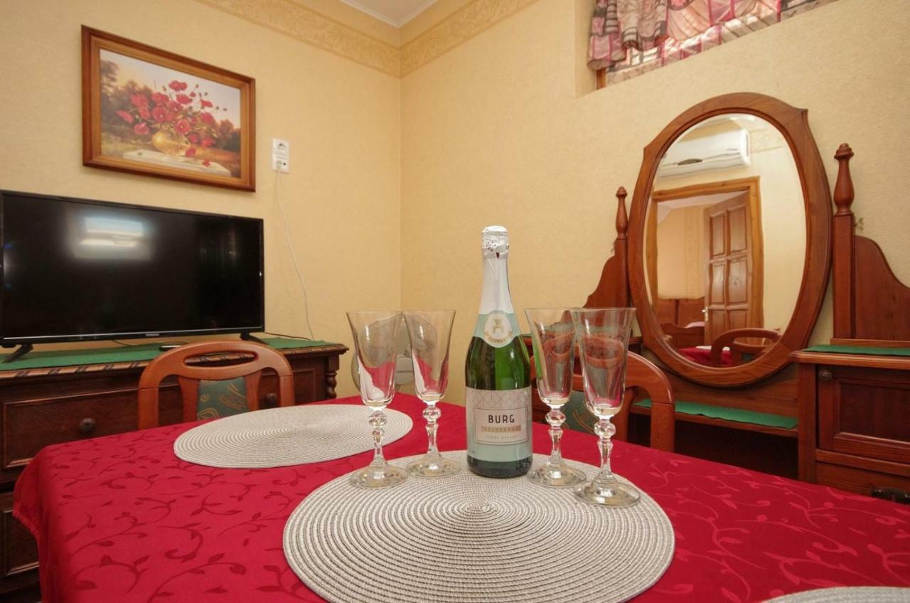 Burg Apartmanház Gyula Exteriér fotografie