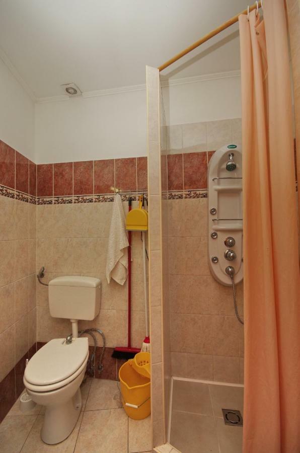 Burg Apartmanház Gyula Exteriér fotografie